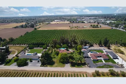 2312 Mable Avenue, Modesto, CA 95357 - Photo 77