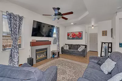 725 McKinley Street, Los Banos, CA 93635 - Photo 21