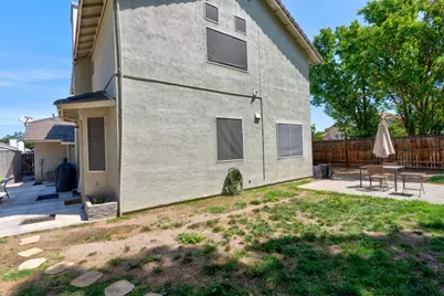725 McKinley Street, Los Banos, CA 93635 - Photo 43