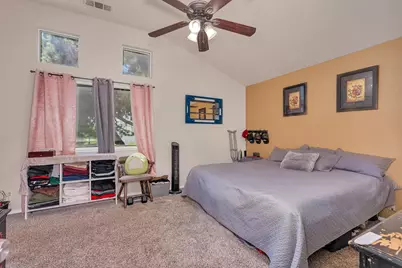 725 McKinley Street, Los Banos, CA 93635 - Photo 33