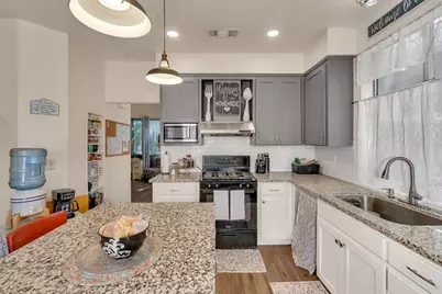 725 McKinley Street, Los Banos, CA 93635 - Photo 19