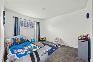 2329 Edison Ave, Sacramento, CA 95821 - Photo 9