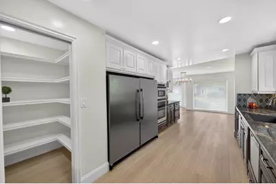 736 Shoreside Drive, Sacramento, CA 95831 - Photo 15