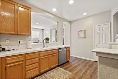 3402 Zalema Way, Sacramento, CA 95834 - Photo 9