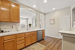 3402 Zalema Way, Sacramento, CA 95834 - Photo 9