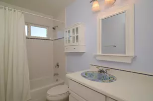 7110 Westmoreland Way, Sacramento, CA 95831 - Photo 25
