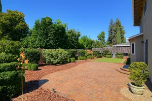 7110 Westmoreland Way, Sacramento, CA 95831 - Photo 5