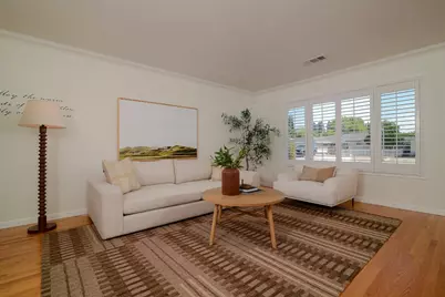 7110 Westmoreland Way, Sacramento, CA 95831 - Photo 9