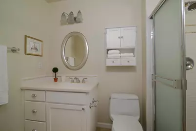 7110 Westmoreland Way, Sacramento, CA 95831 - Photo 23