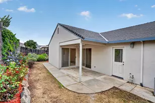 616 Village Dr, Galt, CA 95632 - Photo 21