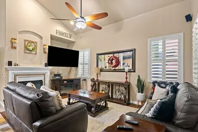 2749 Doubloon Street, Riverbank, CA 95367 - Photo 11
