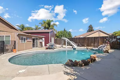 2749 Doubloon Street, Riverbank, CA 95367 - Photo 23
