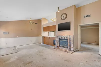 7043 Sprig Drive, Sacramento, CA 95842 - Photo 5