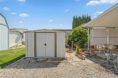 S Carpenter Road #38, Modesto, CA 95351 - Photo 23