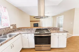 1543 John Pl, Yuba City, CA 95993 - Photo 13