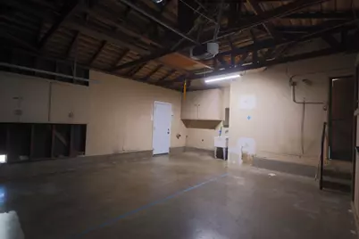 5080 Bonniemae Way, Sacramento, CA 95820 - Photo 19