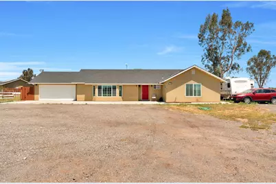 17209 Alonzo Court, Madera, CA 93638 - Photo 9