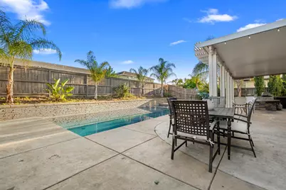2564 W Summerland Way, Roseville, CA 95747 - Photo 83