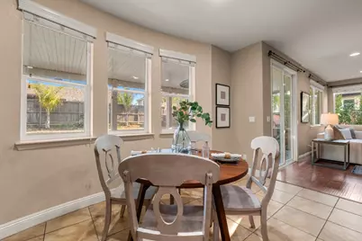 2564 W Summerland Way, Roseville, CA 95747 - Photo 31