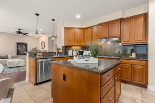 2564 W Summerland Way, Roseville, CA 95747 - Photo 19