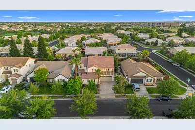 2564 W Summerland Way, Roseville, CA 95747 - Photo 91