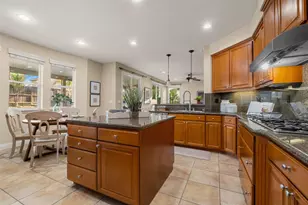 2564 W Summerland Way, Roseville, CA 95747 - Photo 17