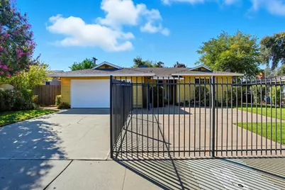 158 Globe Avenue, Sacramento, CA 95815 - Photo 33