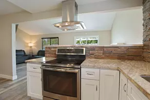 825 Buckingham Dr, Manteca, CA 95336 - Photo 7