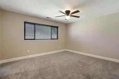 825 Buckingham Drive, Manteca, CA 95336 - Photo 11