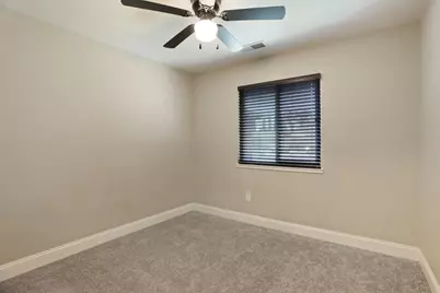 825 Buckingham Drive, Manteca, CA 95336 - Photo 9