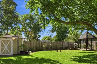 2821 Herbert Way, Sacramento, CA 95821 - Photo 39