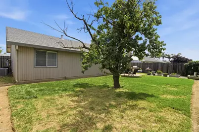 4202 Deaton Drive, Olivehurst, CA 95961 - Photo 21