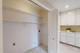 1977 Sofia Dr, Yuba City, CA 95993 - Photo 29