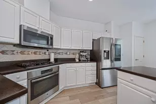 549 15 Mile Dr, Roseville, CA 95678 - Photo 15