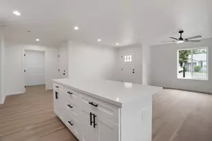 1811 N Stanford Ave, Stockton, CA 95205 - Photo 13