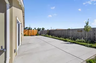 5955 Cortes Ct, Sacramento, CA 95824 - Photo 21