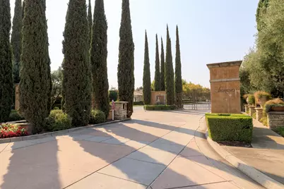 4621 Via Fiori, Modesto, CA 95357 - Photo 25