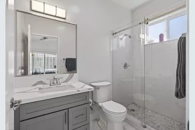 5960 Cortes Court, Sacramento, CA 95824 - Photo 13
