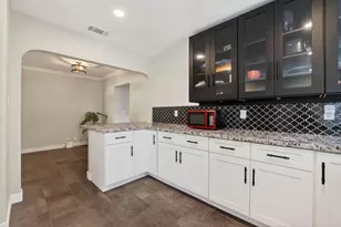 305 19th St, West Sacramento, CA 95691 - Photo 13