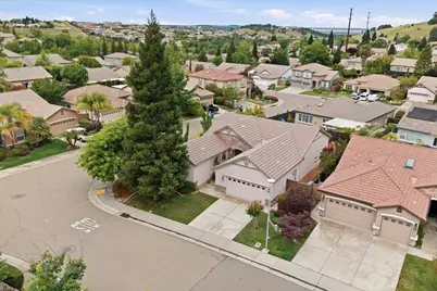 492 Lone Spur Drive, Folsom, CA 95630 - Photo 35