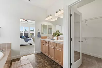 492 Lone Spur Drive, Folsom, CA 95630 - Photo 19