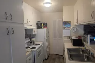 9059 Montoya St, Sacramento, CA 95826 - Photo 3