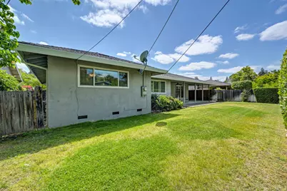 21 Saratoga Circle, Sacramento, CA 95864 - Photo 35