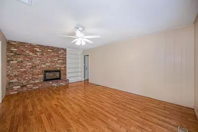 21 Saratoga Circle, Sacramento, CA 95864 - Photo 15