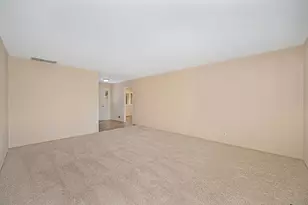 21 Saratoga Cir, Sacramento, CA 95864 - Photo 5