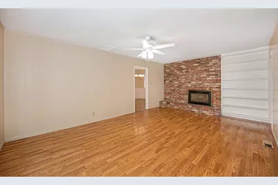 21 Saratoga Circle, Sacramento, CA 95864 - Photo 17