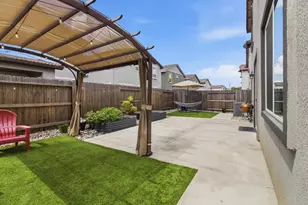 9982 Upshot Wy, Sacramento, CA 95829 - Photo 25