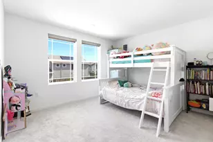 9982 Upshot Wy, Sacramento, CA 95829 - Photo 19