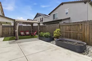 9982 Upshot Wy, Sacramento, CA 95829 - Photo 23
