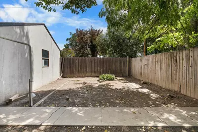 1460 Michigan Avenue, Stockton, CA 95204 - Photo 25